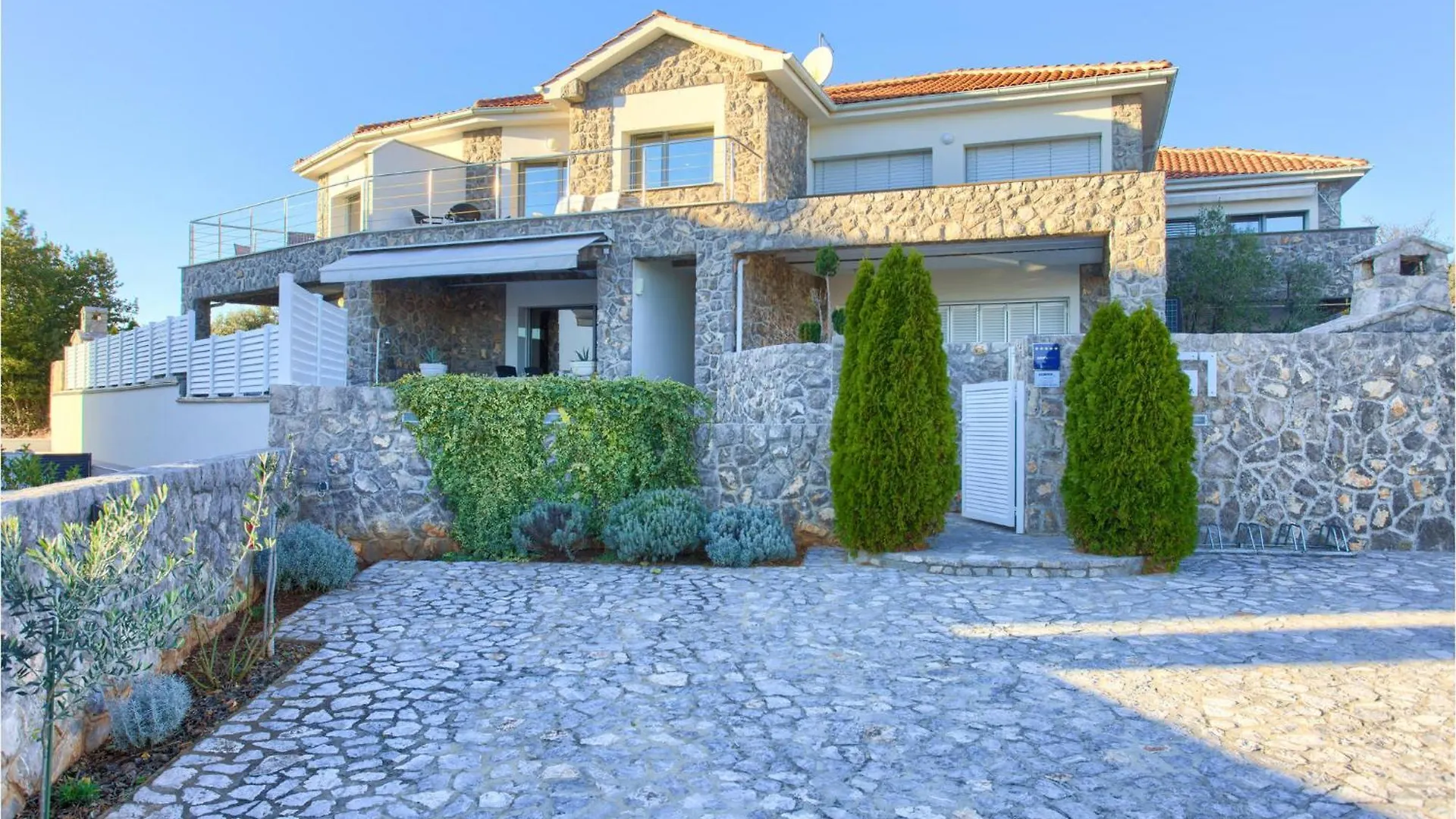 Prázdninový dům Gorgeous Home In Krk With Outdoor Swimming Pool Krk Town