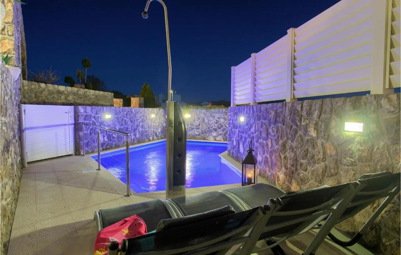 Gorgeous Home In Krk With Outdoor Swimming Pool Krk Town Κροατία
