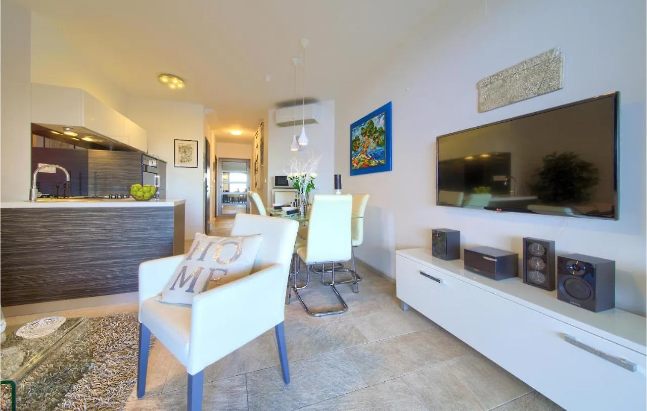 Gorgeous Home In Krk With Outdoor Swimming Pool Krk Town 0*,